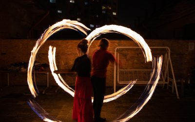 Tűzzsonglőrökkel és zenés-táncos programmal indult az év az újpesti Ficakban
